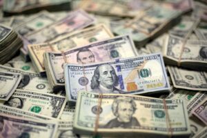 5-ways-the-dollar-decline-is-changing-the-world